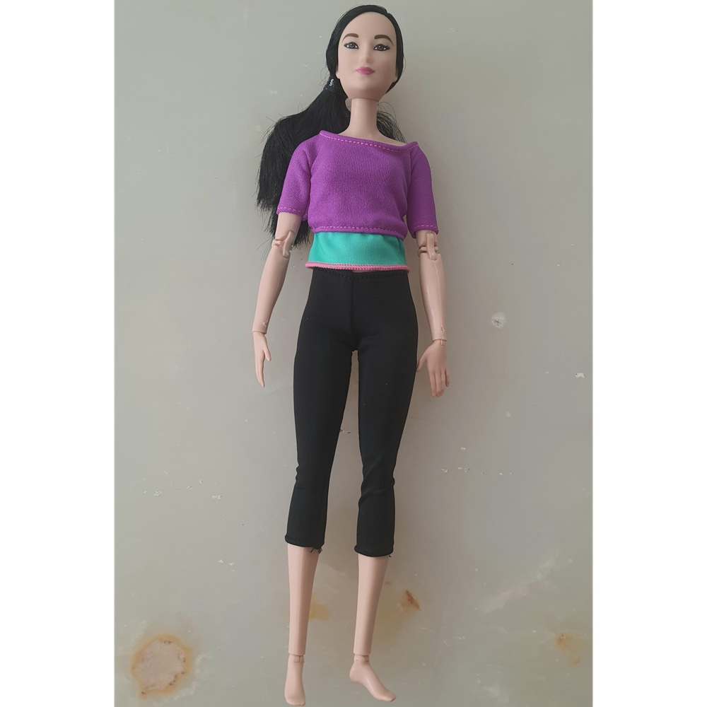 Barbie Sonsuz Hareket Bebeği Kumral DHL84 - İkinci El