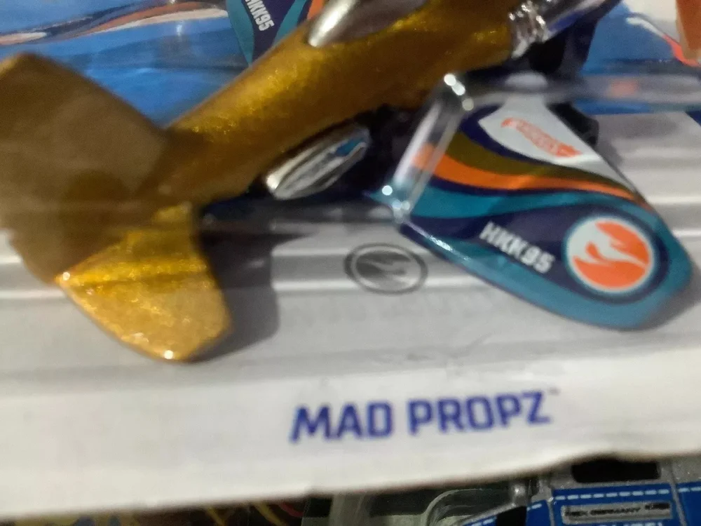 Hot Wheels kısa kartonet Mad Propz TH (Treasure Hunt) - HKK95 - Görsel 2